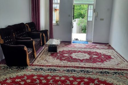 خانه ویلایی با حیاط نقلی در کلیبر