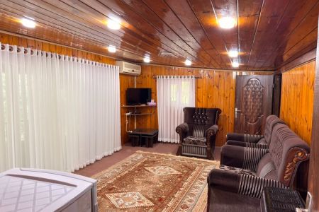 کلبه چوبی با وان جکوزی در لفور - کالی کلا