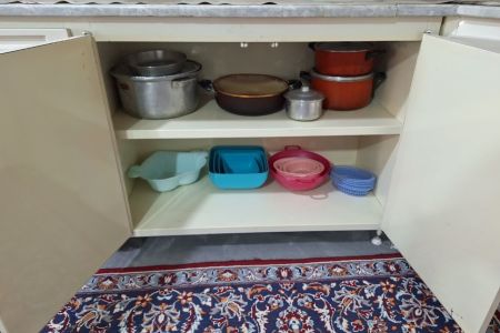 جناح مفروش في نائين - طابق أرضي