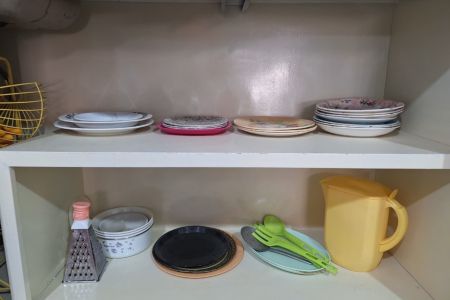جناح مفروش في نائين - طابق أرضي