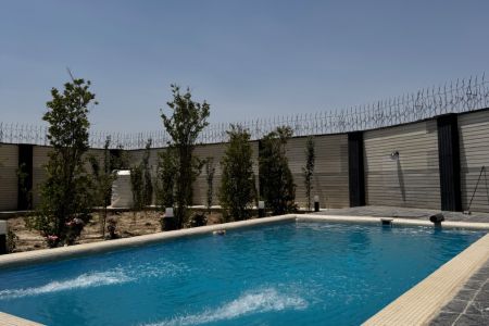 ویلا استخردار در چهارباغ - اغلان تپه