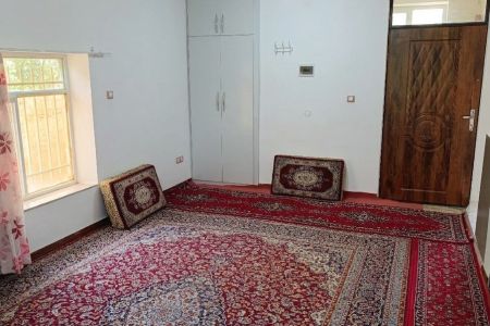 خانه استخردار در تویسرکان - شهرستانه