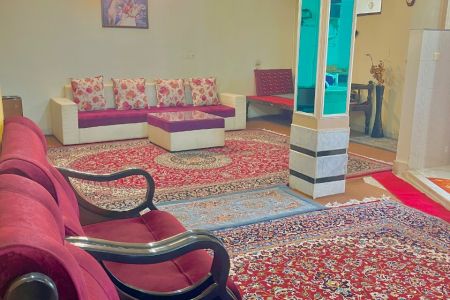 خانه ویلایی در بلوار آب اصفهان - طبقه دوم