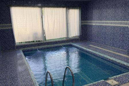 ویلا استخردار در چهارباغ - رمنده