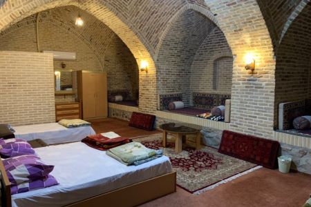 کاروانسرای ۸۰۰ ساله در دلیجان - وزیرنشین