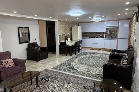 خانه حیاط دار در رودبنه - لاکمه سر - طبقه ۲