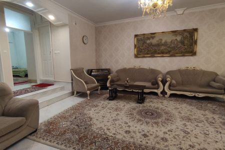 خانه مبله در تکاب - طبقه سوم