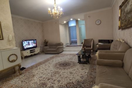 خانه مبله در تکاب - طبقه سوم