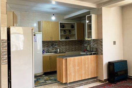 خانه مبله در میانه - طبقه سوم