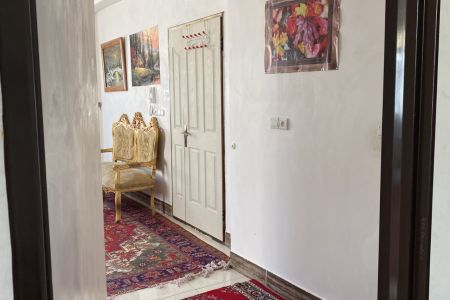 خانه مبله در میانه - طبقه سوم