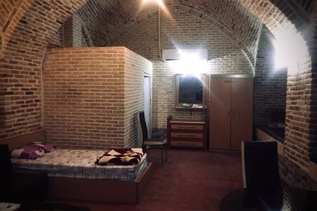 کاروانسرای ۸۰۰ ساله در دلیجان - وزیرنشین