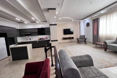 ویلا دوبلکس با استخر و جکوزی در احمدآباد