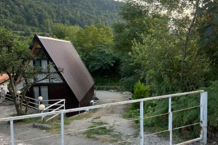 کلبه سوئیسی در نمک آبرود - میانکی