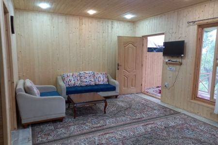 کلبه چوبی در لفور - افراسی