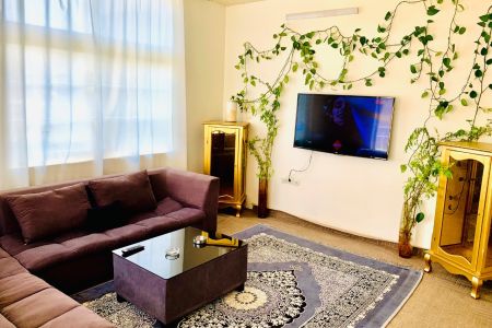 سوئیت نزدیک نقش جهان اصفهان‌ -‌ طبقه ۳