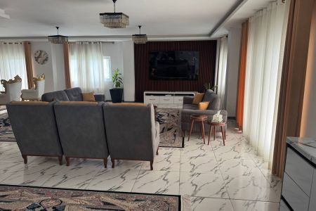 ویلا دوبلکس استخردار در خشت سر محمودآباد