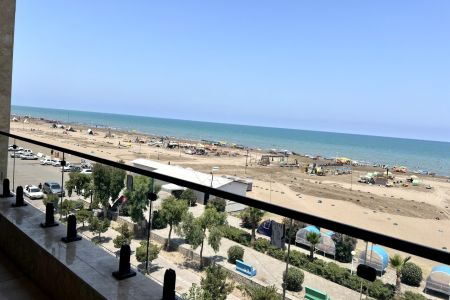سوئیت ساحلی در بابلسر - تراس دار