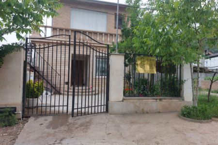 خانه تراس دار در مینودشت - باقرآباد