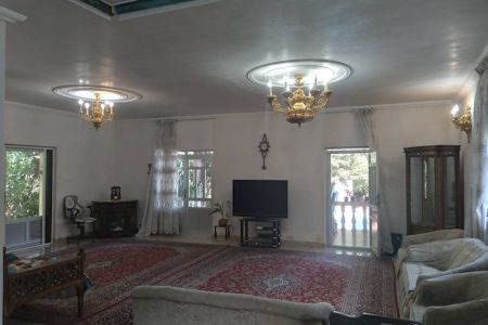 ویلا استخردار در حویق - هنزنی