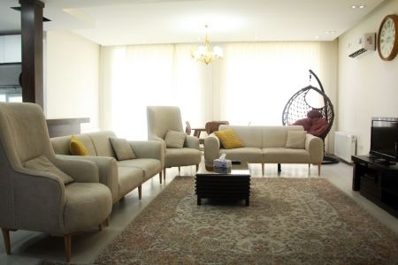 خانه بالکن دار در قصرالدشت شیراز - طبقه ۲