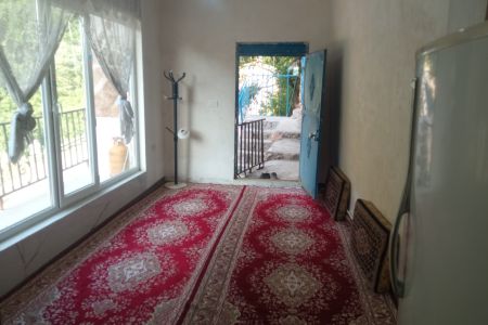 سوئیت با ویو کوه در نودشه - هوراز - طبقه اول