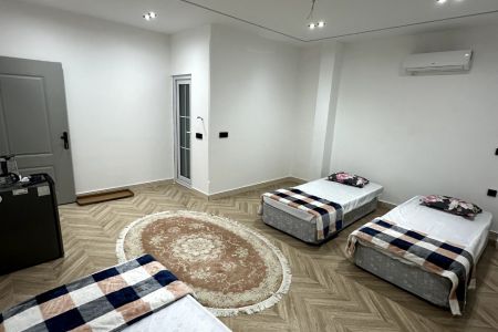 Room in Khoshkbijar - Farsham - Triple