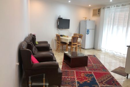 خانه ویلایی در محمود آباد - خیابان امام