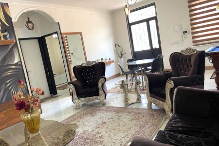 ویلا با استخر آبگرم در کردان