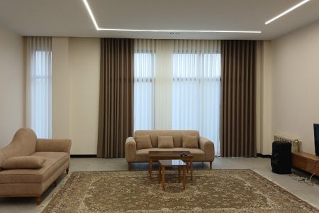 ویلا استخردار در چهارباغ - محمدآباد افشار