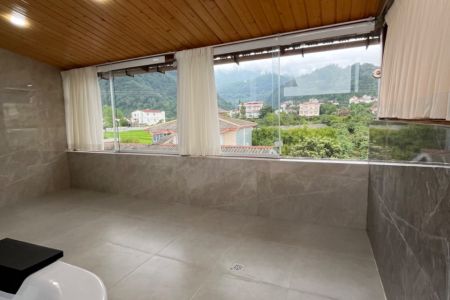 خانه جکوزی دار در چابکسر - طبقه سوم
