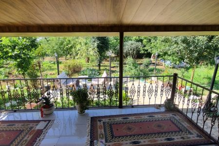 خانه ویلایی با بالکن دلباز در پیربازار - خنفچه