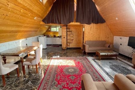 کلبه چوبی در رحیم آباد - بازنشین سفلی