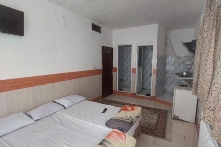 سوئیت نزدیک حرم در مشهد - ۳ تخته