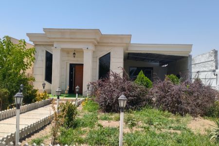 ویلا استخردار در جاده ماهدشت