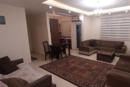 خانه در مسکن مهر رشت - طبقه ۲