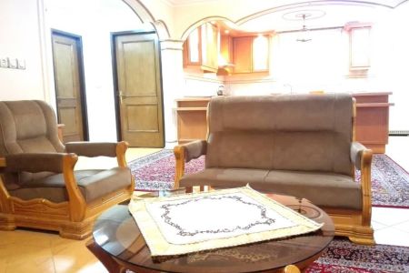 خانه ویلایی در بندر انزلی - همکف