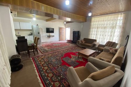 خانه ویلایی نزدیک رودخانه در فریدون کنار
