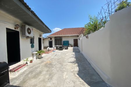 خانه ویلایی نزدیک رودخانه در فریدون کنار