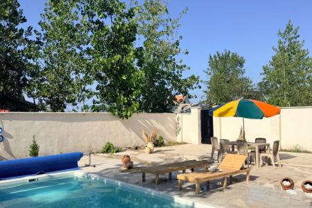 Duplex Villa with Outdoor Pool in Aminabad Zibakenar