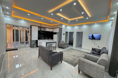 ویلا استخردار در بندرانزلی - طالب آباد