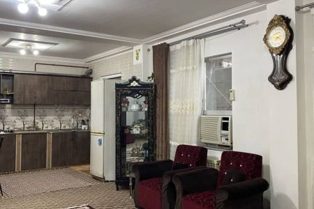 خانه ایوان دار با حیاط سرسبز در اسالم - همکف