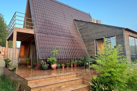اجاره کلبه سوئیسی در بندرانزلی - پیل علی باغ