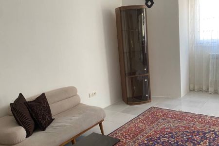 خانه در همدان - طبقه اول