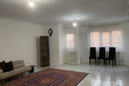 خانه در همدان - طبقه اول