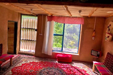 خانه با معماری سنتی در خانقاه پاوه - همکف