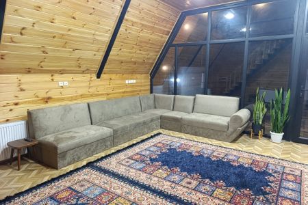 کلبه سوئیسی استخردار در رشت - پیشه ور