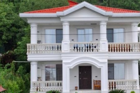 خانه با حیاط نقلی در کیشخانی ماسال - همکف