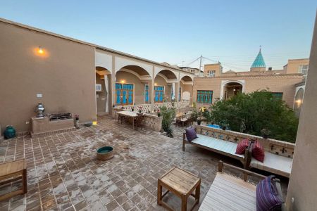 Eco-lodge in Kashan's historical context - Triple
