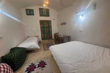 Eco-lodge in Kashan's historical context - Triple