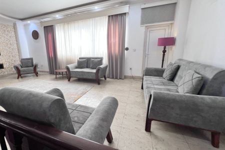 ویلا دوبلکس با استخر و جکوزی در احمدآباد